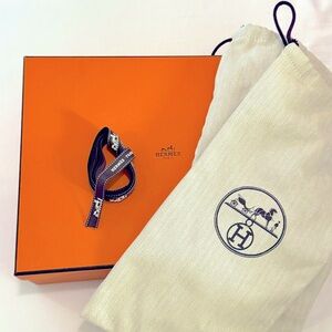 Hermes box, dustbags & ribbon 🍊